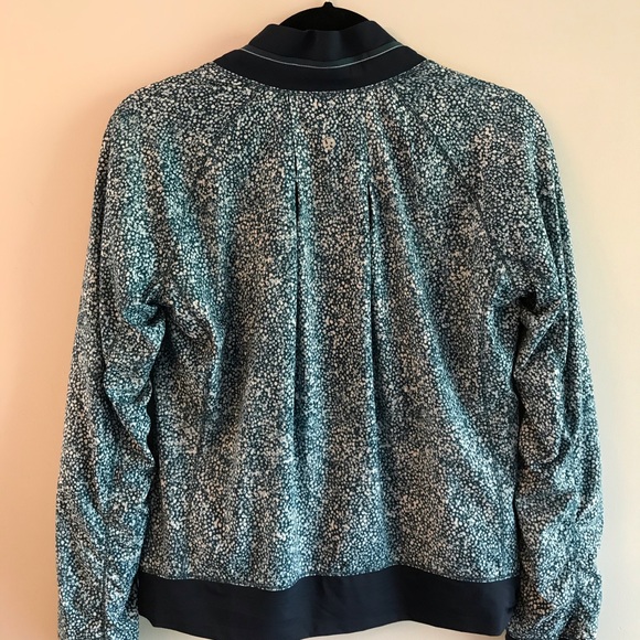 Lululemon size 6 Jacket - Picture 4 of 8